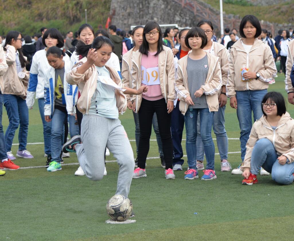 野寨中学第十二届校园文体艺术节赛场掠影