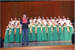 野寨中学高二年级举行2019年元旦晚会