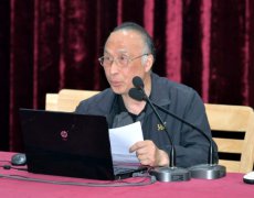 野寨中学举行乌以风先生纪念讲座