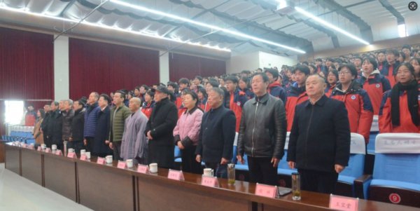 薪火相传励学子  逐梦青春启新程