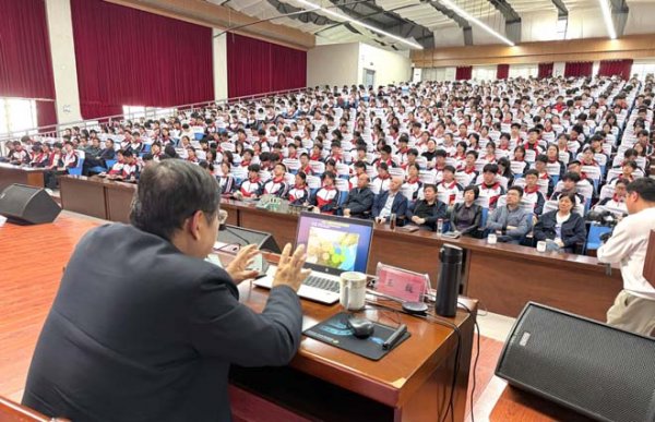 强军铸魂守初心 文明探源增自信