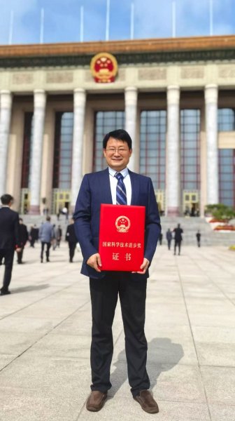 薪火赓续育英才 科创报国绽芳华
